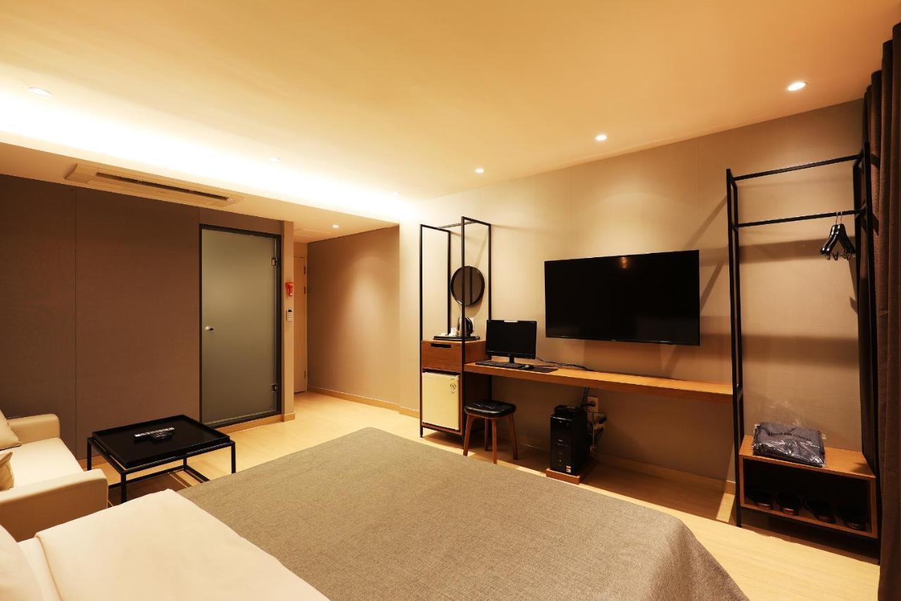 Gloria Hotel ซองนัม ภายนอก รูปภาพ