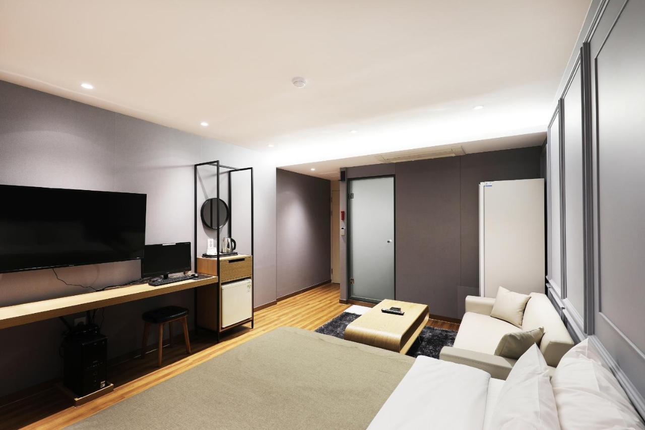 Gloria Hotel ซองนัม ภายนอก รูปภาพ