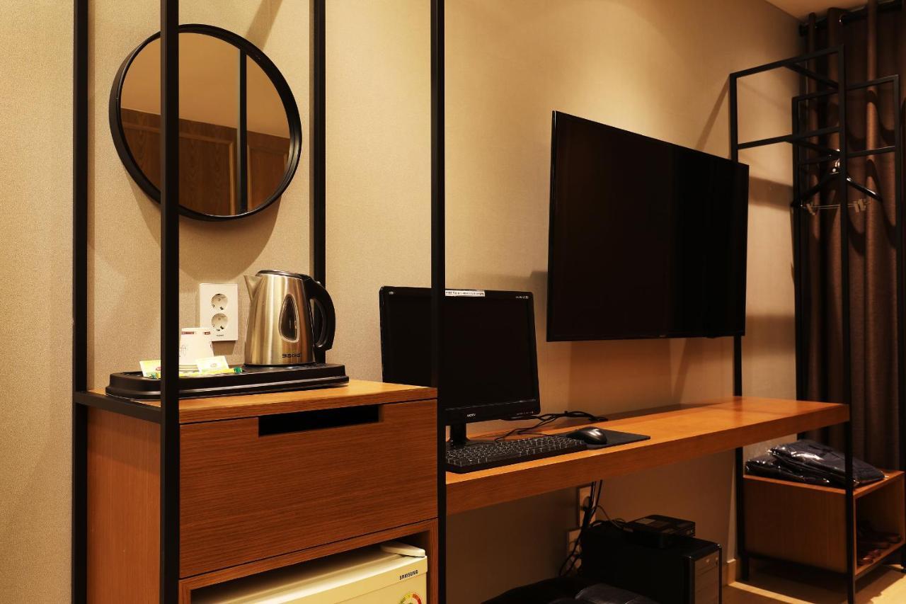 Gloria Hotel ซองนัม ภายนอก รูปภาพ